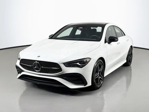 Used 2024 Mercedes-Benz CLA 250 4MATIC w/ AMG Night Package image 3