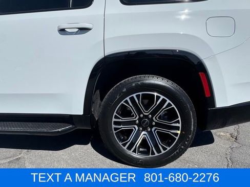 New 2026 Jeep Grand Wagoneer 4WD w/ HD Trailer Tow Package image 10