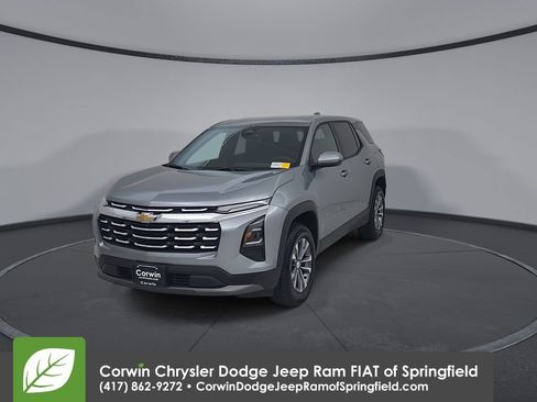 Used 2026 Chevrolet Equinox LT AWD/4WD image 6