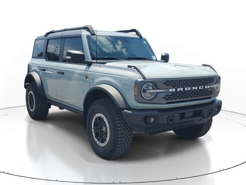 Used 2022 Ford Bronco Badlands AWD/4WD image 2