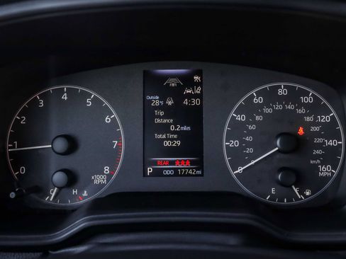 Certified 2025 Toyota Corolla LE image 27