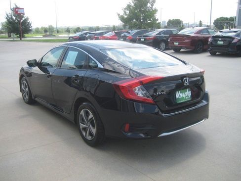 Used 2019 Honda Civic LX image 5