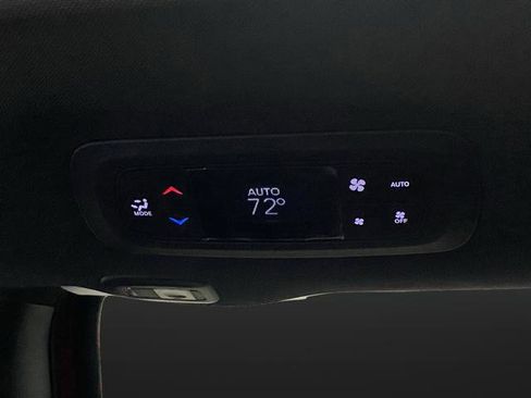 New 2026 Chrysler Pacifica Limited w/ S Appearance Package image 37