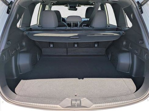 Used 2025 Subaru Forester Premium AWD/4WD image 6