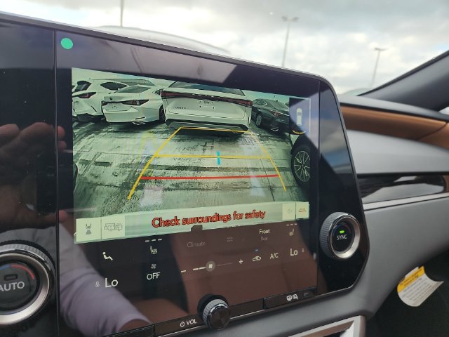 New 2026 Lexus RX 350 FWD image 17