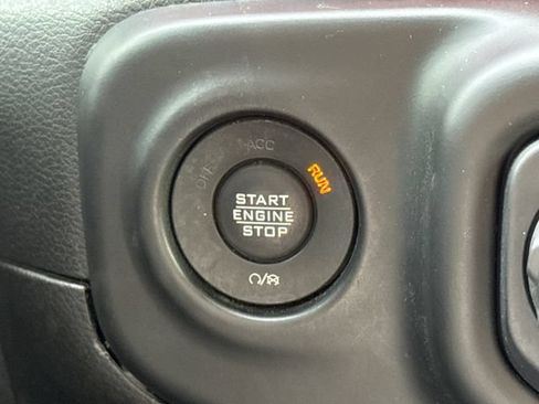 Used 2021 Jeep Wrangler Unlimited Rubicon AWD/4WD image 28