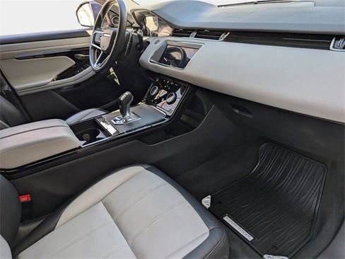 Used 2022 Land Rover Range Rover Evoque R-Dynamic S image 16