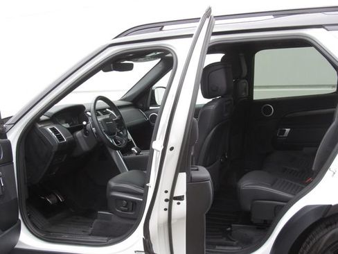 Used 2023 Land Rover Discovery S R-Dynamic AWD/4WD image 12