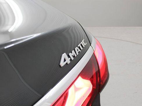 Used 2025 Mercedes-Benz E 450 4MATIC Sedan image 30