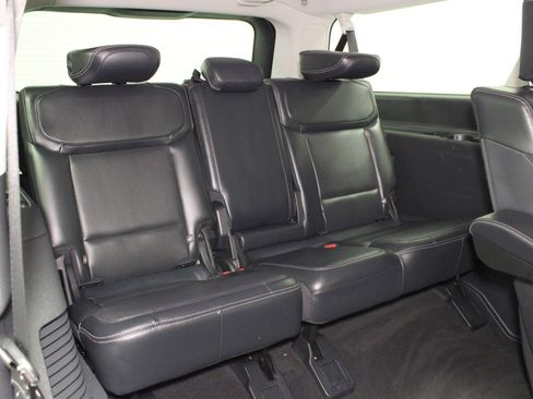 Used 2025 Ford Expedition Max Platinum AWD/4WD image 20