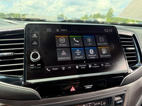 Certified 2025 Honda Ridgeline RTL image 17