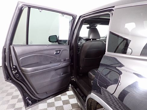 Used 2019 Honda Passport EX-L image 30
