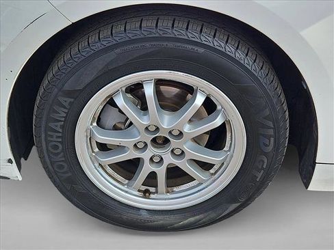 Used 2021 Toyota Corolla LE image 22