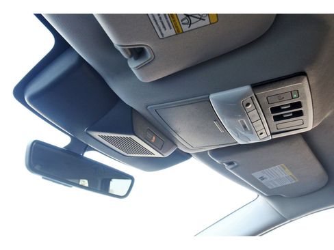 Used 2023 Nissan Pathfinder Platinum w/ Cargo Package image 27