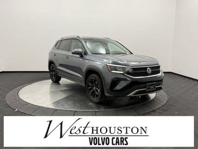Used 2022 Volkswagen Taos SE
