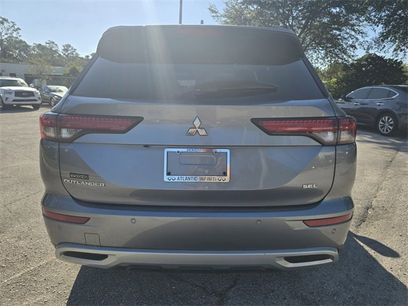 Used 2023 Mitsubishi Outlander SEL
