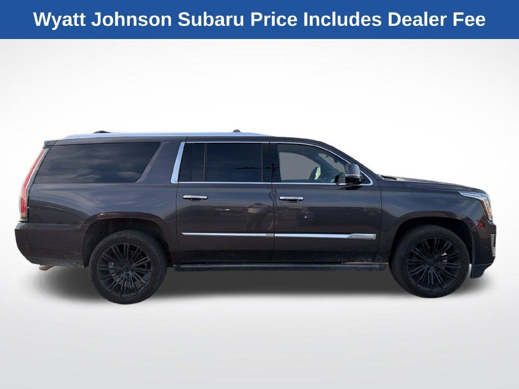 Used 2017 Cadillac Escalade ESV Premium Luxury AWD/4WD image 12