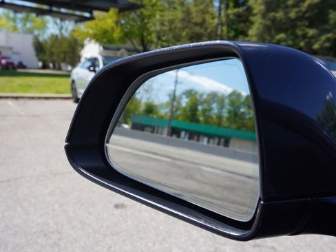 Used 2025 Tesla Model 3 Long Range RWD image 37