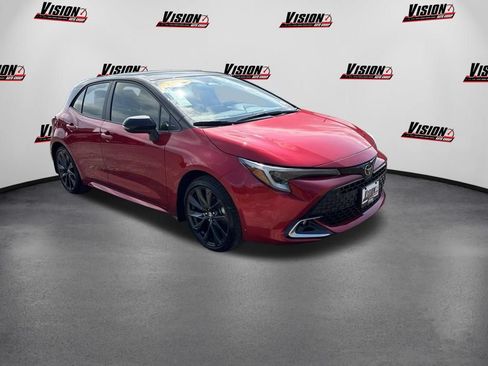 Used 2025 Toyota Corolla XSE FWD image 17