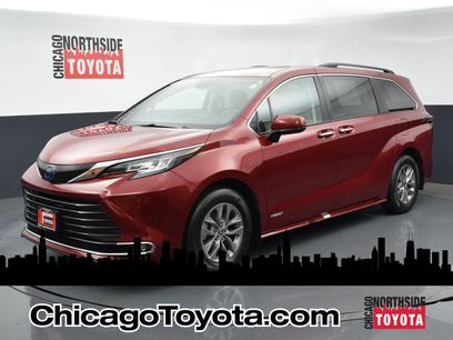 Used 2021 Toyota Sienna XLE