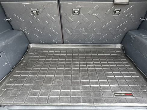 Used 2014 Toyota FJ Cruiser 4WD w/ Convenience Package image 9