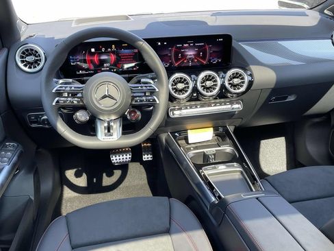 Certified 2025 Mercedes-Benz GLA 35 AMG 4MATIC image 21