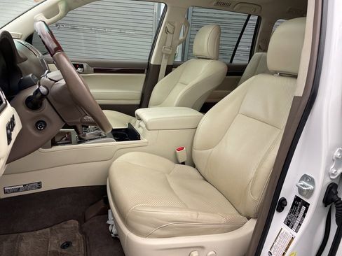 Used 2019 Lexus GX 460 Luxury image 21