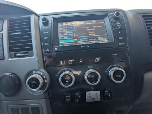Used 2013 Toyota Sequoia Limited RWD image 17