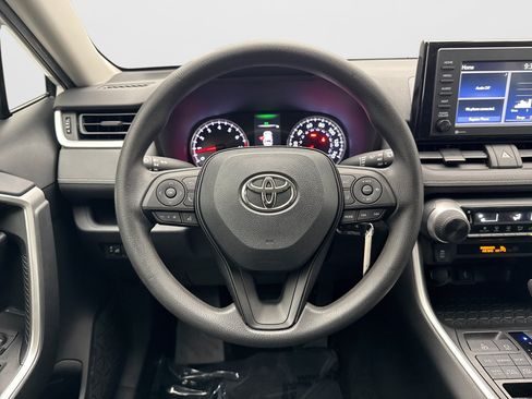 Used 2020 Toyota RAV4 LE w/ Carpet Mat Package AWD/4WD image 12