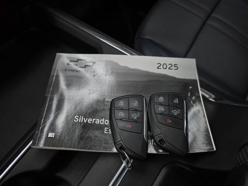 Used 2025 Chevrolet Silverado 2500 High Country w/ High Country Premium Package AWD/4WD image 52