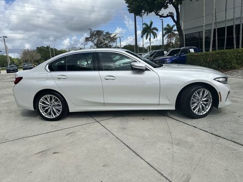 Used 2024 BMW 330i Sedan w/ Convenience Package RWD image 33