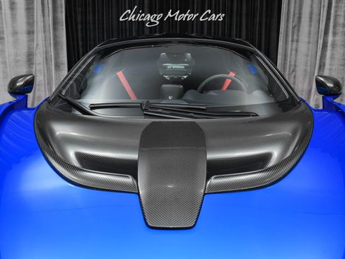 Used 2019 McLaren Senna image 33