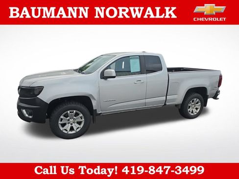 Used 2017 Chevrolet Colorado LT w/ LT Convenience Package RWD image 15