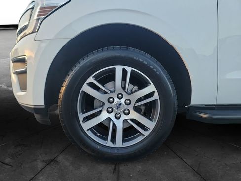 Used 2024 Ford Expedition Max Limited AWD/4WD image 14