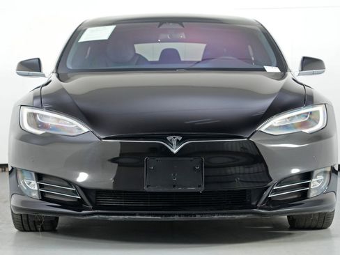 Used 2019 Tesla Model S 100D image 7