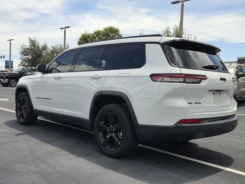 Used 2021 Jeep Grand Cherokee L Laredo AWD/4WD image 4