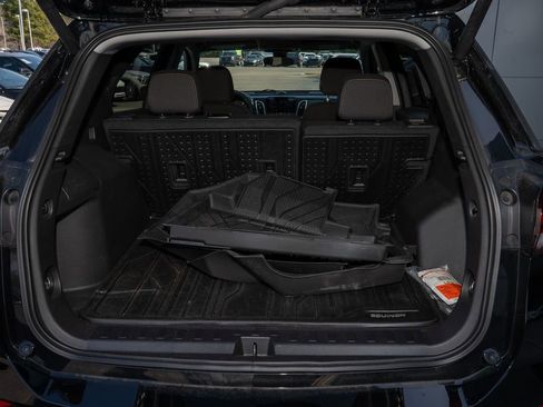 Used 2024 Chevrolet Equinox LT image 5