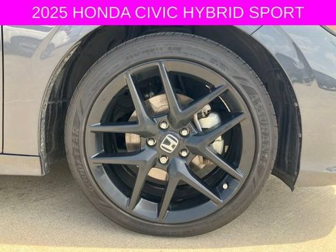 Used 2025 Honda Civic Sport image 10