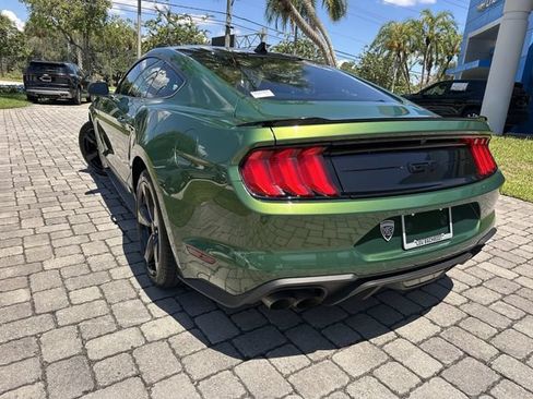 Used 2022 Ford Mustang GT Premium w/ Black Accent Package RWD image 12