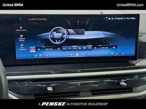 Used 2024 BMW X7 xDrive40i w/ M Sport Package AWD/4WD image 11