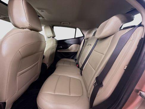 Used 2019 Buick Encore Essence image 16