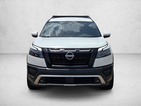 Used 2024 Nissan Pathfinder Rock Creek AWD/4WD image 2