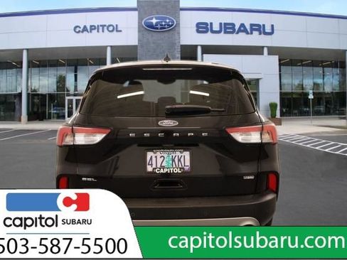 Used 2022 Ford Escape SEL w/ Technology Package FWD image 5