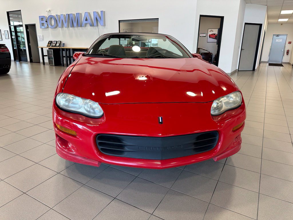 Used 2001 Chevrolet Camaro LT w/ Sport Appearance Pkg RWD image 8