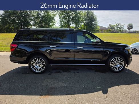 Certified 2024 Ford Expedition Max Platinum RWD image 6