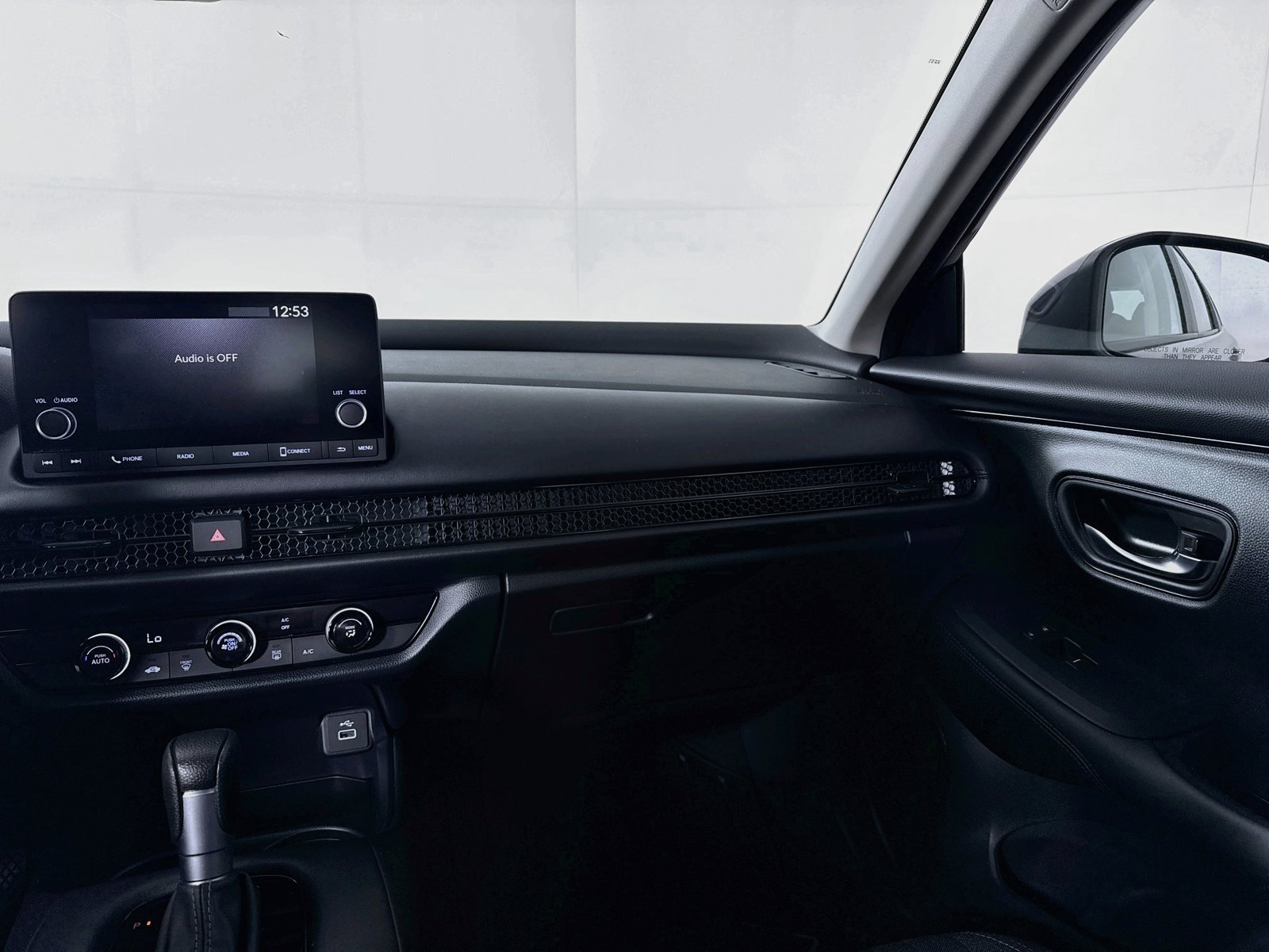 Used 2023 Honda HR-V LX image 21