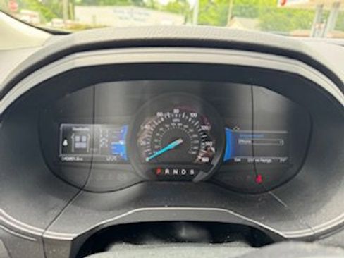 Used 2024 Ford Edge SEL image 13