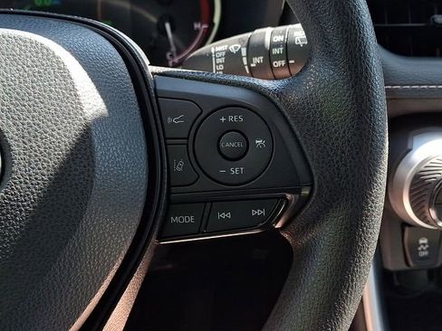 Certified 2024 Toyota RAV4 XLE AWD/4WD image 21
