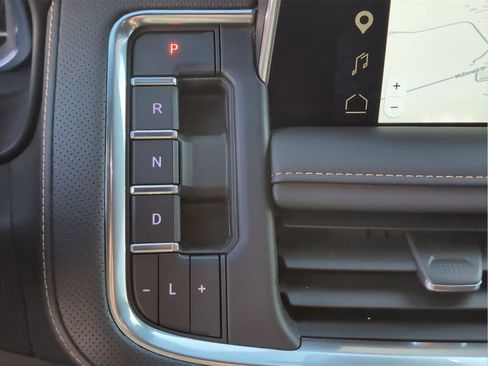 Used 2023 GMC Yukon AT4 w/ Max Trailering Package image 26