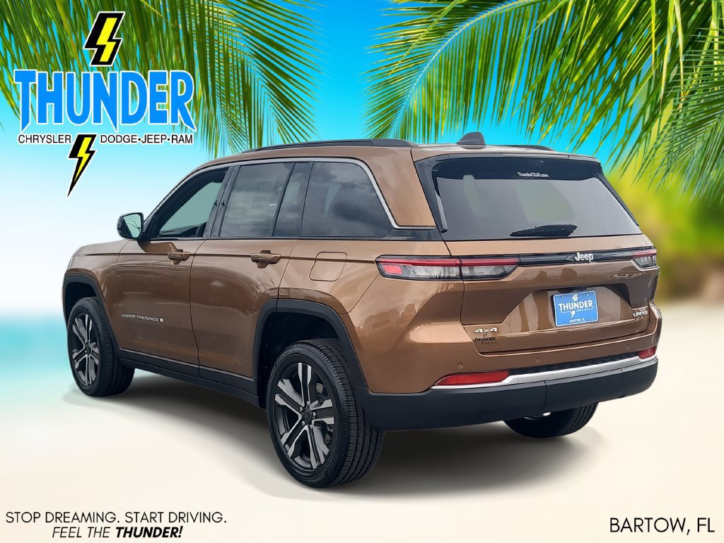 New 2027 Jeep Grand Cherokee Limited AWD/4WD image 3